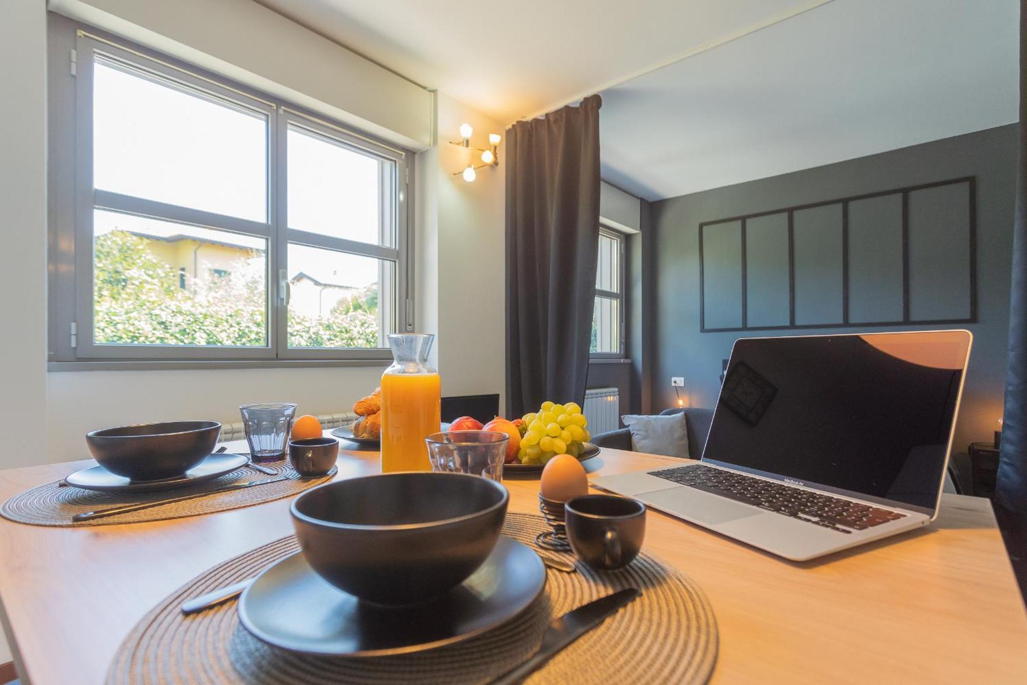 Black Loft Como By Rent All 科莫 外观 照片